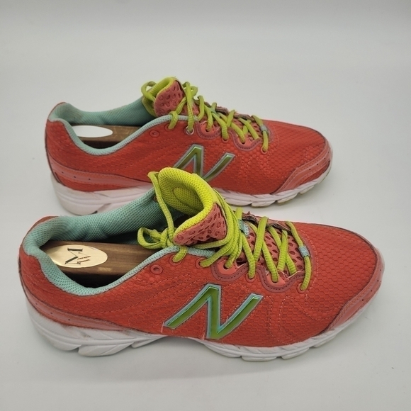 NEW BALANCE 590 V2 Running Shoes Women Size 9D Athletic Sneakers - Picture 11 of 16